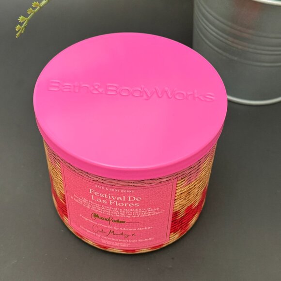BBW Festival De Las Flores Bath & Body Works 3 Wick Candle - Picture 4 of 10